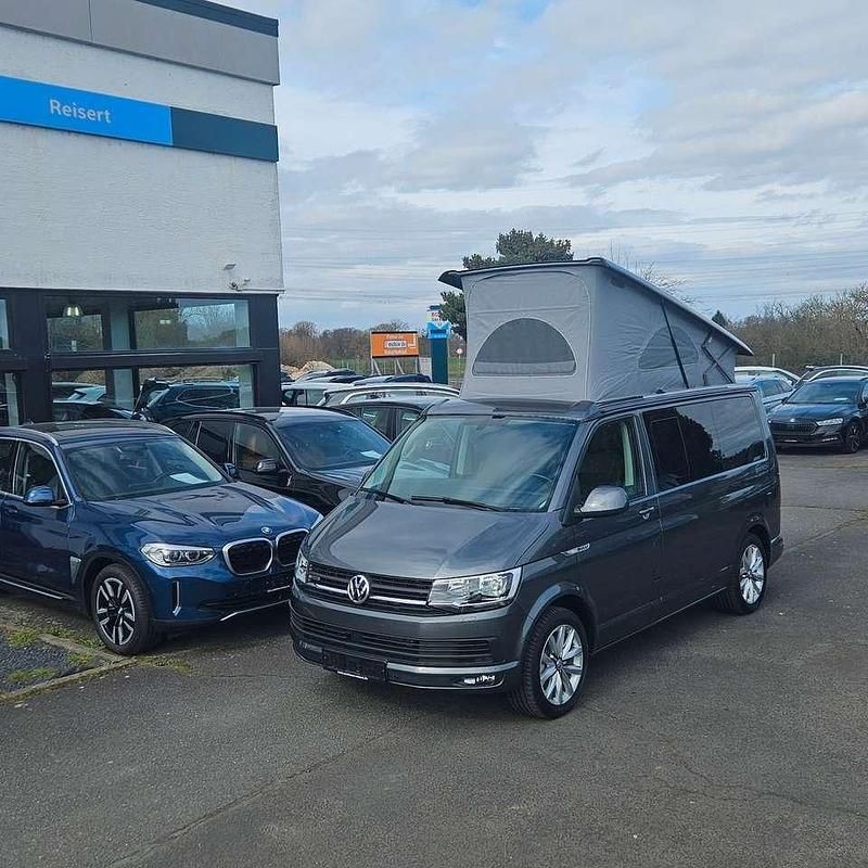 Gebraucht VW California Beach 199 PS (146 kW) 2019 Indiumgrau metallic Van