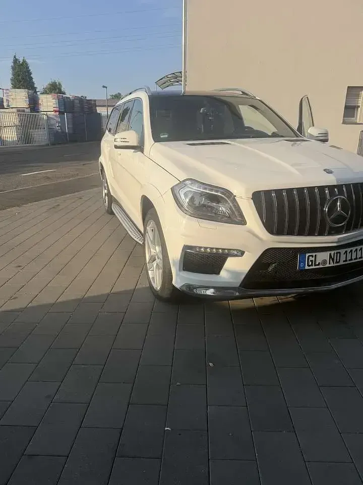Gebraucht Mercedes GL350 265 PS (194 kW) 2014 SUV