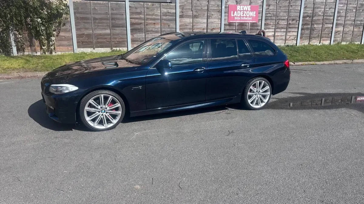 Gebraucht BMW 535 313 PS (230 kW) 2012 Schwarz Kombi