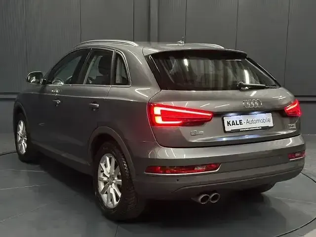 Usata Audi Q3 Comfort 180 CV (132 kW) 2015 Grigio SUV