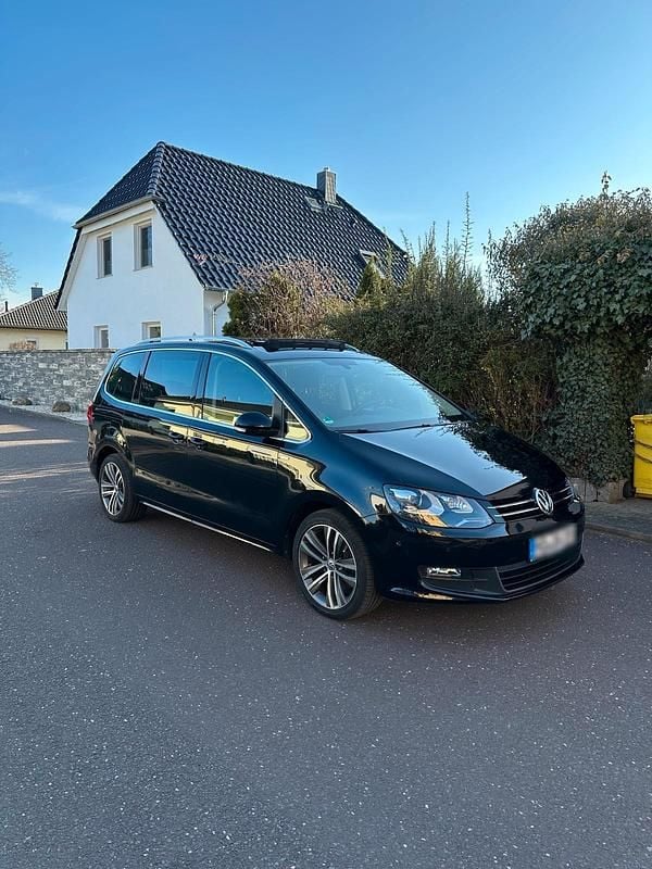 Gebraucht VW Sharan 177 PS (130 kW) 2014 Schwarz Van / Kleinbus