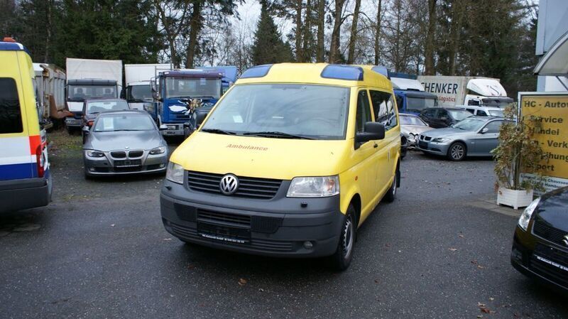 Gelb Gebraucht 2007 VW T5 Van | 9.900 € - Bild 1/4