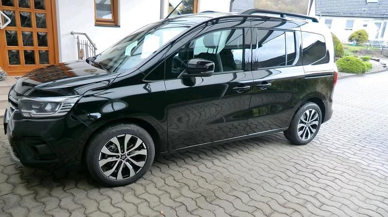 Gebraucht Renault Kangoo Techno 131 PS (96 kW) 2025 Schwarz Van / Kleinbus