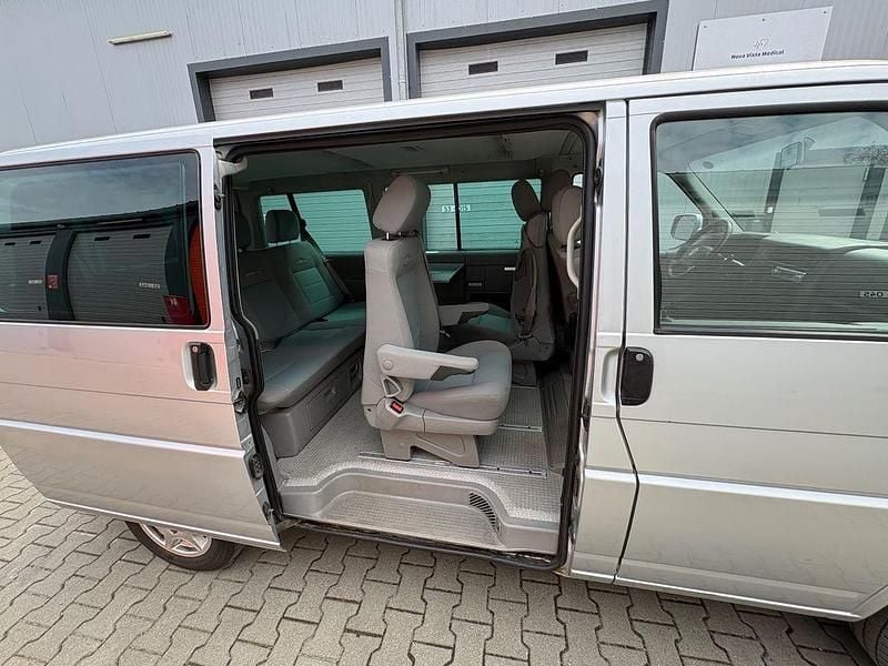 Second-hand VW T4 102 CP (75 kW) 2003 Argintiu Van