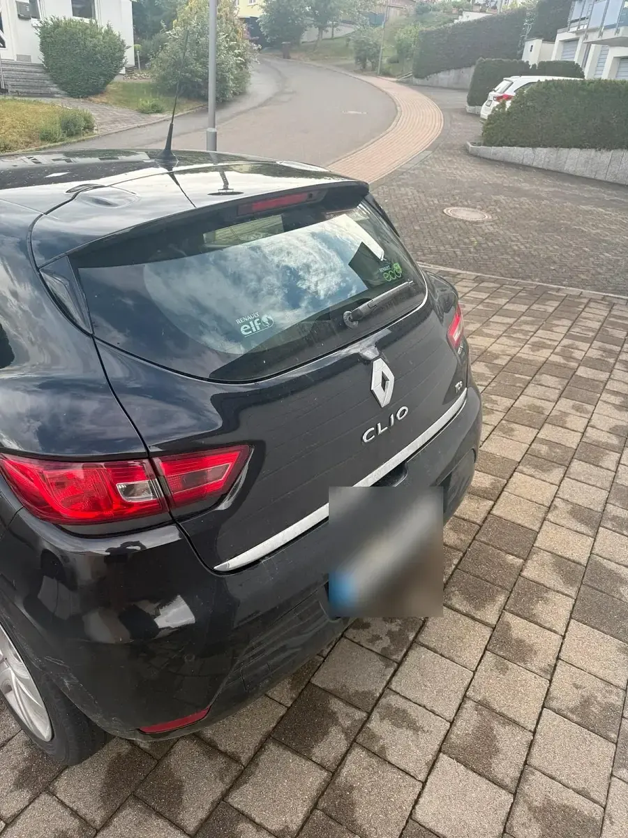 Gebraucht Renault Clio IV 90 PS (66 kW) 2014 Schwarz Kleinwagen