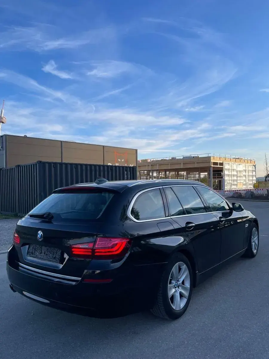 Gebraucht BMW 530 258 PS (189 kW) 2016 Schwarz Kombi