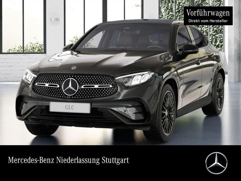 Obsidianschwarz Gebraucht 2025 Mercedes GLC200 AMG SUV | 64.990 € - Bild 1/4