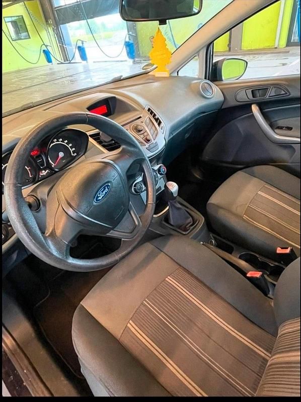 Gebraucht Ford Fiesta 82 PS (60 kW) 2009 Schwarz Kleinwagen