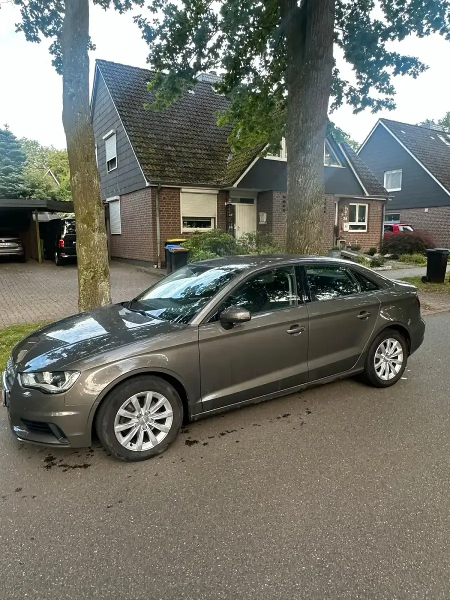 Używany Audi A3 150 KM (110 kW) 2015 Szary Sedan/Limuzyna