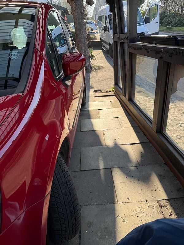 Gebraucht Renault Modus 112 PS (82 kW) 2008 Rot Van / Kleinbus