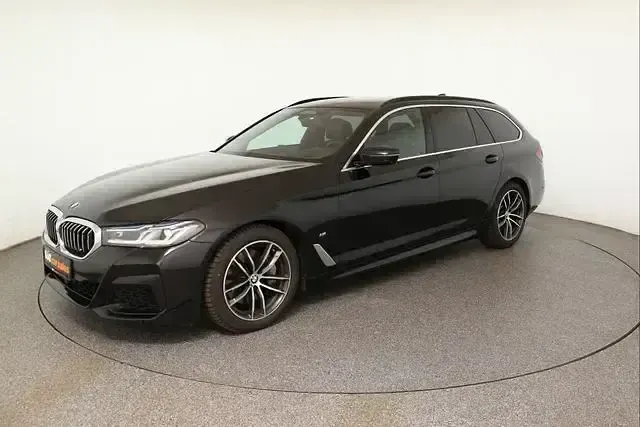 Gebraucht BMW 540 M Sport 340 PS (250 kW) 2023 Schwarz Kombi