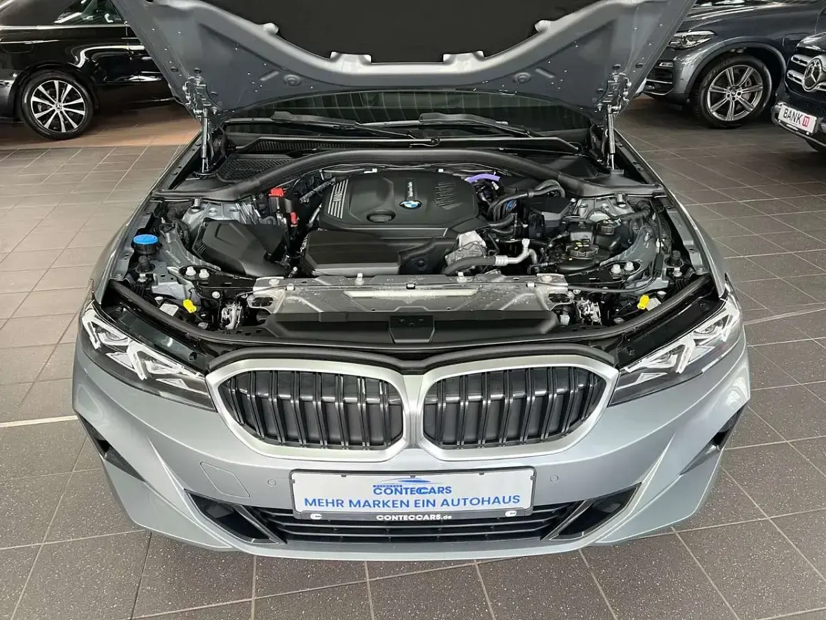 Gebraucht BMW 320 Shadowline 190 PS (139 kW) 2023 Grau Kombi