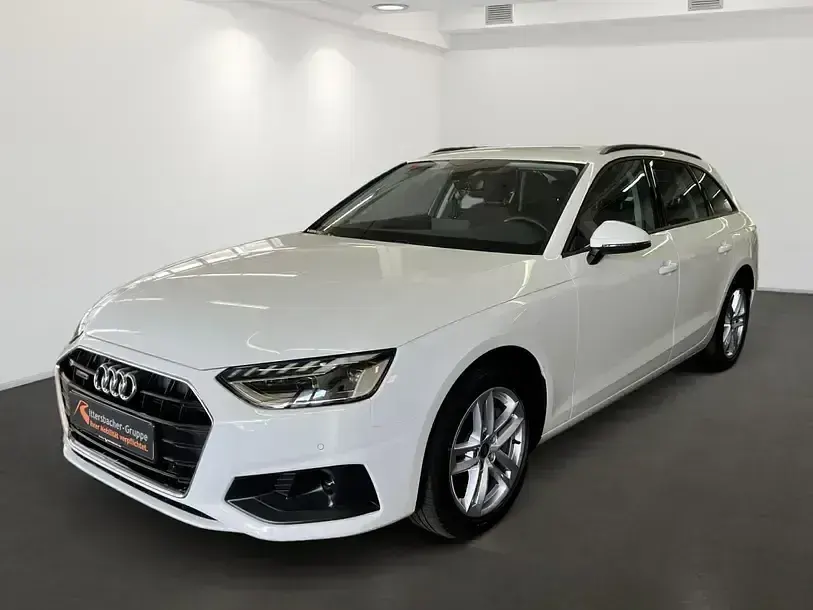 Gebraucht Audi A4 Sport 286 PS (210 kW) 2023 Ibisweiß Kombi