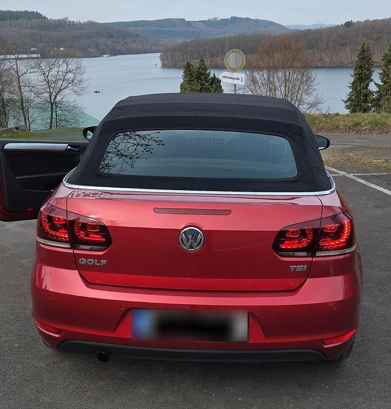 Gebraucht VW Golf Cabriolet 105 PS (77 kW) 2012 Rot Cabrio
