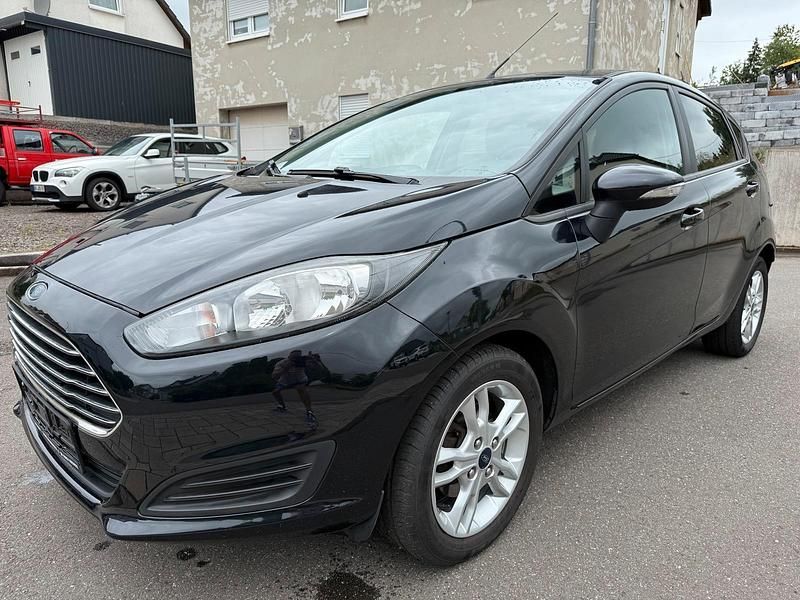 Schwarz Gebraucht 2013 Ford Fiesta Kleinwagen | 3.850 € (Guter Preis) - Bild 1/4
