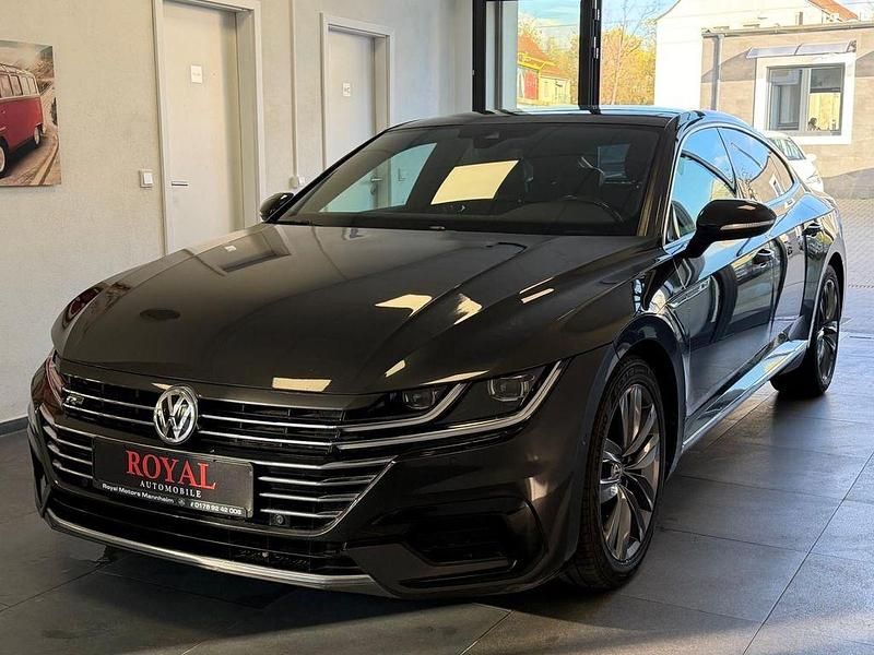 Gebraucht VW Arteon R-line 190 PS (139 kW) 2018 Grau Kleinwagen