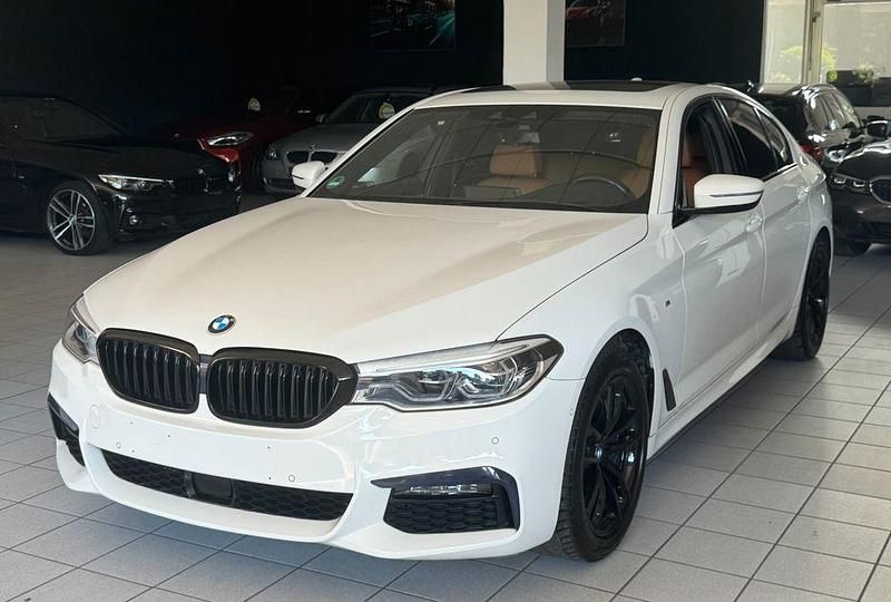 Weiß Gebraucht 2018 BMW 540 M Sport Limousine | 37.900 € (Etwas zu teuer) - Bild 1/4