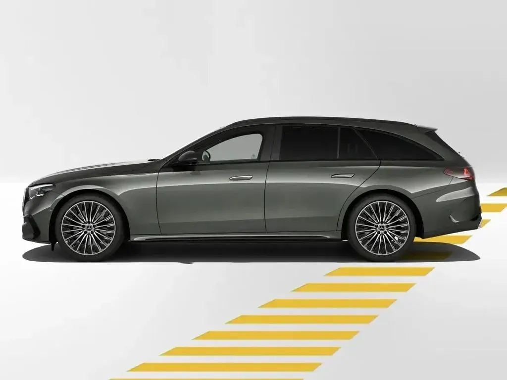 Gebraucht Mercedes E220 Night 197 PS (144 kW) 2026 Grau Kombi