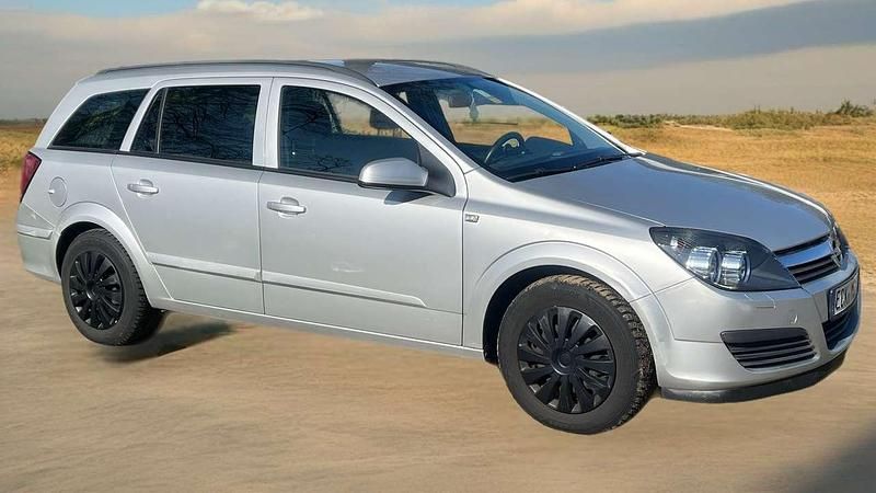 Gebraucht Opel Astra Enjoy 105 PS (77 kW) 2005 Silber Kombi