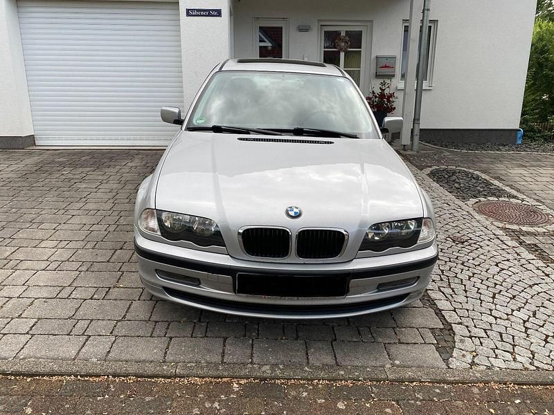 Silber Gebraucht 2000 BMW 316 Limousine | 2.750 € (Fairer Preis) - Bild 1/4