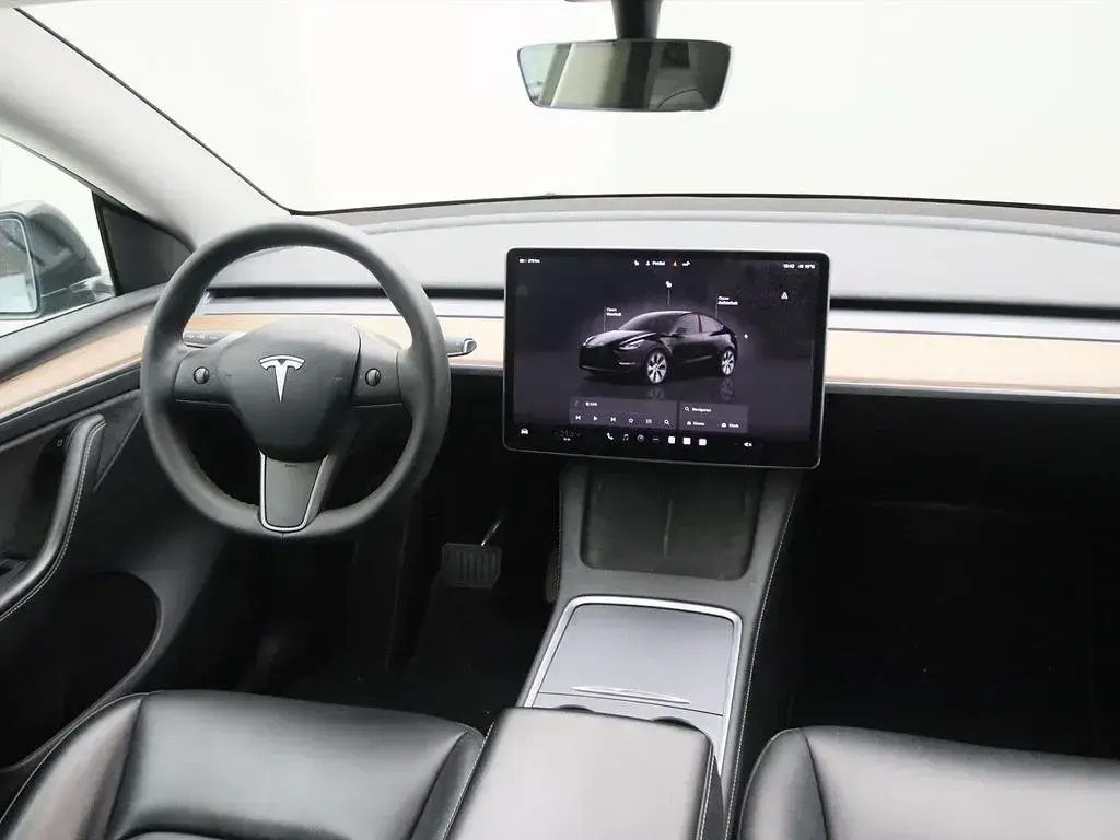 Gebraucht Tesla Model Y Long Range AWD 258 kW (351 PS) 2023 Schwarz SUV