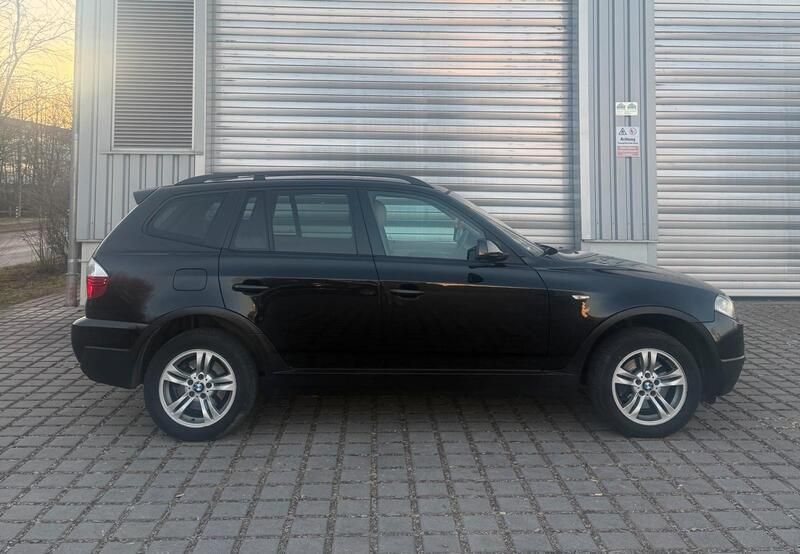 Schwarz Gebraucht 2006 BMW X3 SUV | 5.200 € (Etwas zu teuer) - Bild 1/4