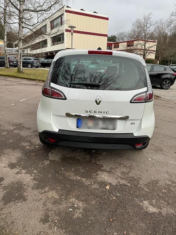 Gebraucht Renault Scénic III 110 PS (80 kW) 2012 Weiß Van / Kleinbus