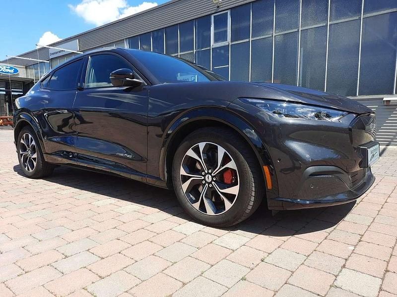 Gebraucht Ford Mustang Mach-E Extended Range 258 kW (351 PS) 2022 Dark matter/starlight gray SUV