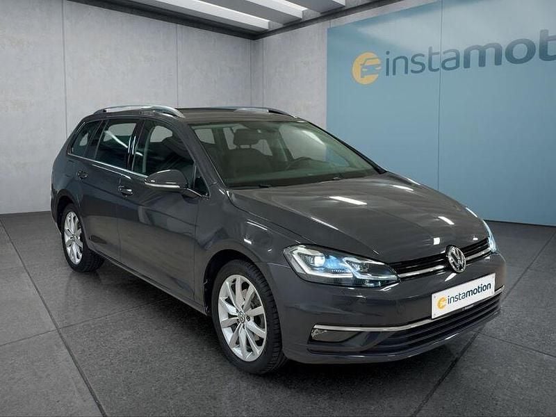Gebraucht VW Golf VII 150 PS (110 kW) 2021 Grau Kleinwagen