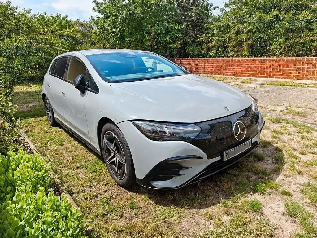 Gebraucht Mercedes EQE300 180 kW (245 PS) 2024 Grau Limousine