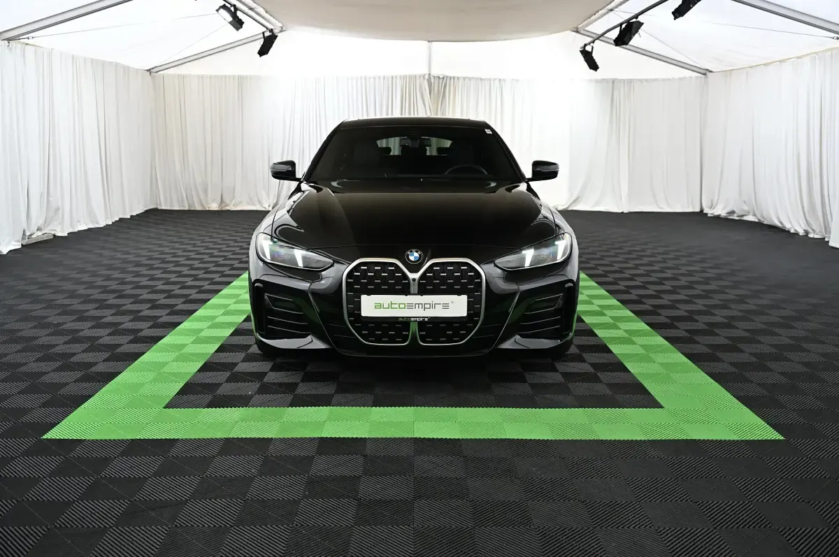 Gebraucht BMW 420 Coupé M Sport 190 PS (139 kW) 2025 Schwarz Coupé