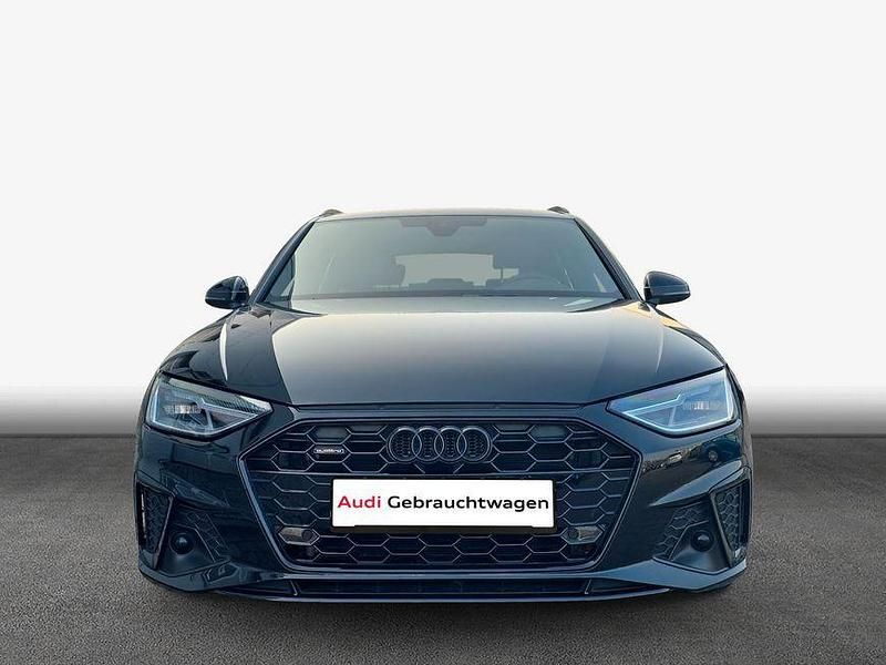 Gebraucht Audi A4 S-Line 204 PS (150 kW) 2023 Mythosschwarz metallic Kombi