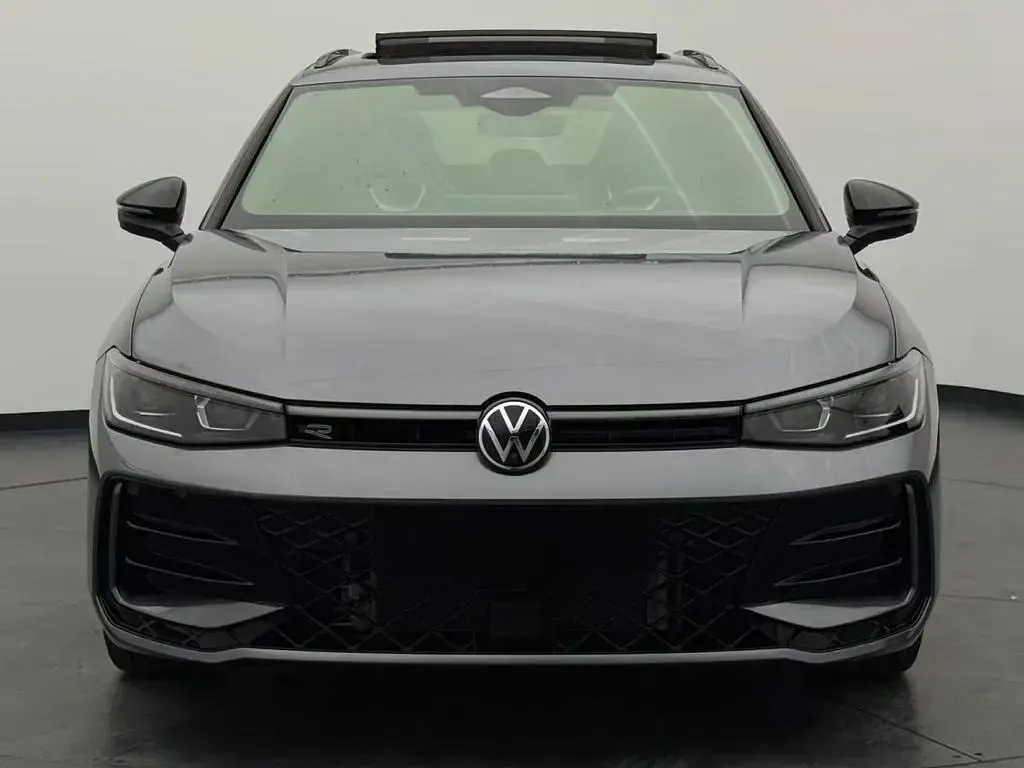 Ny VW Passat R-line 193 HK (141 kW) 2026 Grå Stationcar