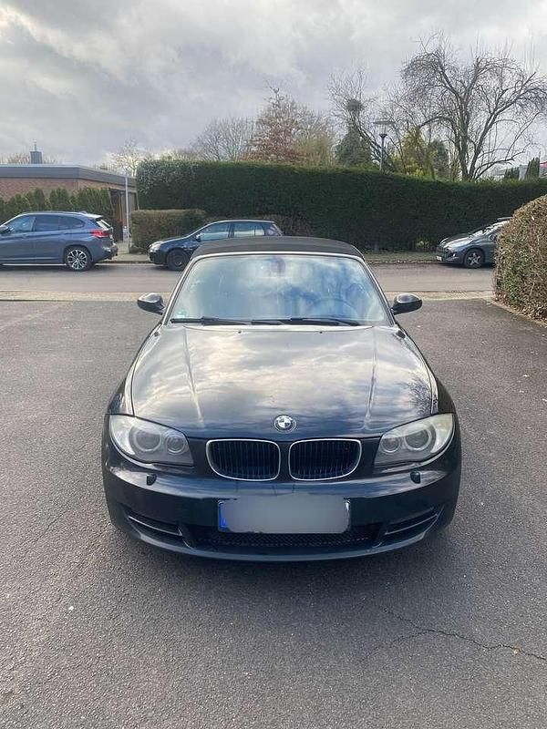 Schwarz Gebraucht 2008 BMW 120 Cabriolet Cabrio | 6.500 € (Fairer Preis) - Bild 1/4