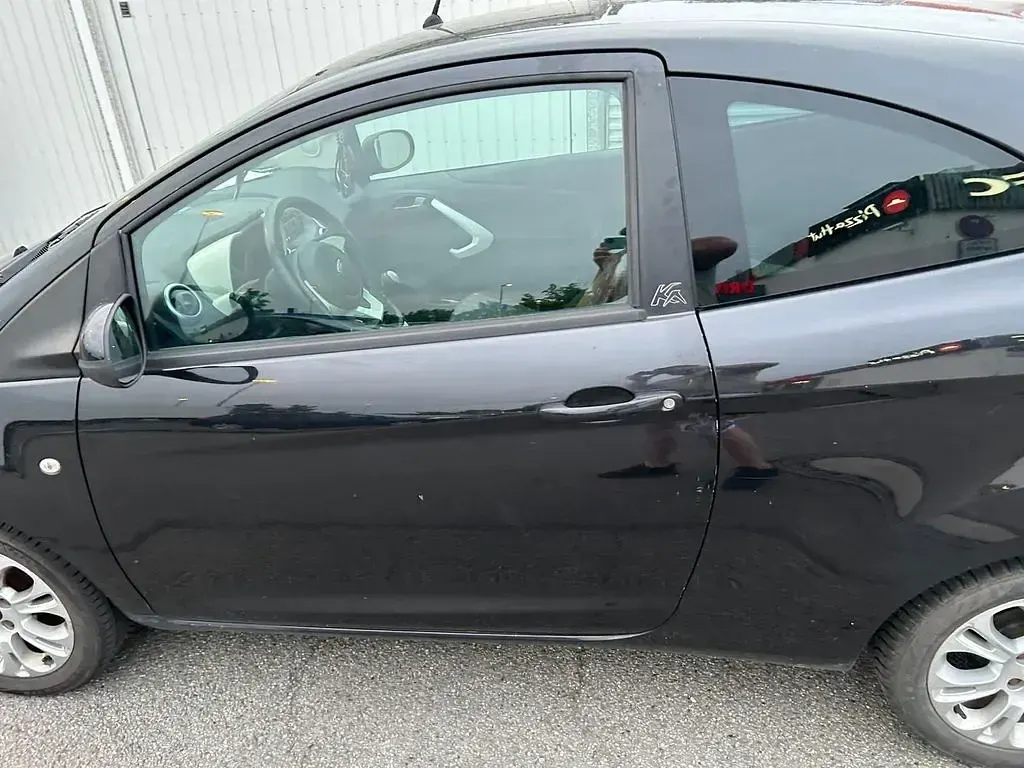 Gebraucht Ford Ka Titanium 69 PS (50 kW) 2010 Schwarz Kleinwagen