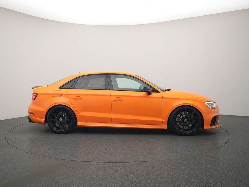 Gebraucht Audi RS3 Comfort 400 PS (294 kW) 2018 Individuallackierung audi exclusive Limousine