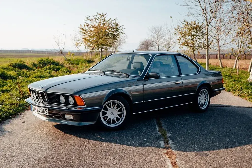 Gebraucht BMW 635 235 PS (172 kW) 1983 Grau Coupé