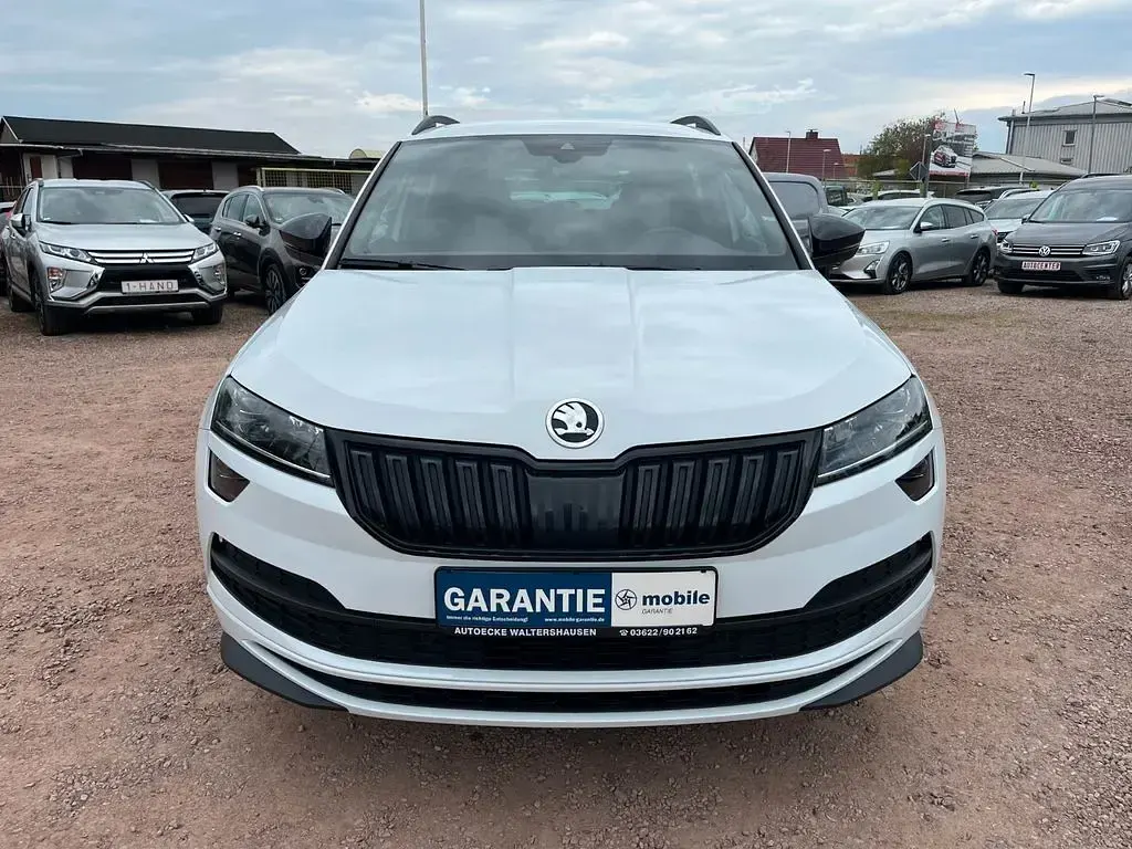 Gebraucht Skoda Karoq SportLine 150 PS (110 kW) 2020 Weiß SUV