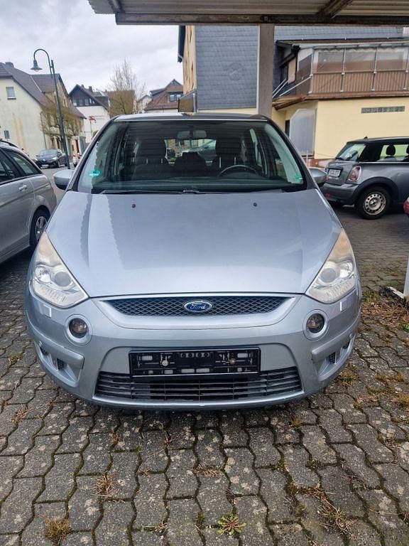 Gebraucht Ford S-MAX Titanium 145 PS (106 kW) 2006 Silber Van / Kleinbus