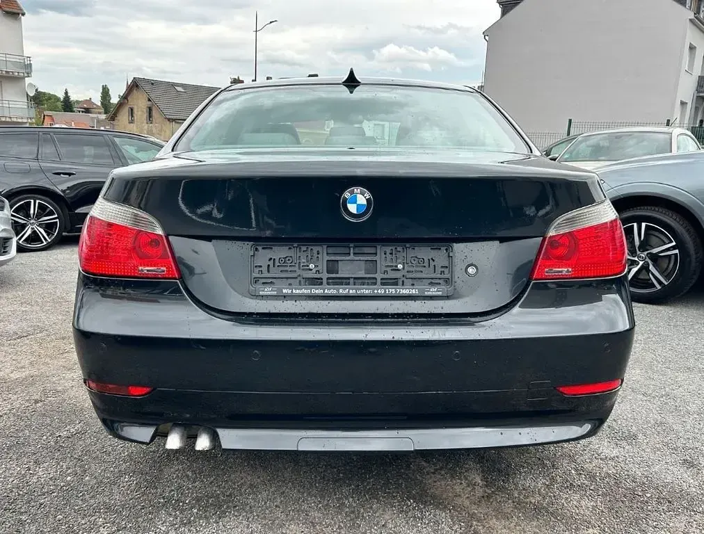 Gebraucht BMW 530 218 PS (160 kW) 2003 Schwarz Limousine