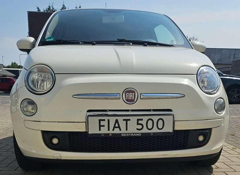 Weiß Gebraucht 2009 Fiat 500 Sport Limousine | 3.750 € (Fairer Preis) - Bild 1/4