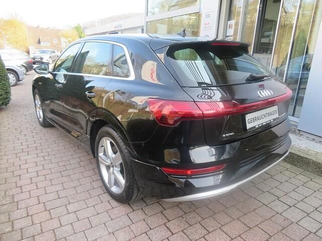 Gebraucht Audi e-tron Advanced 300 kW (408 PS) 2022 Schwarz SUV