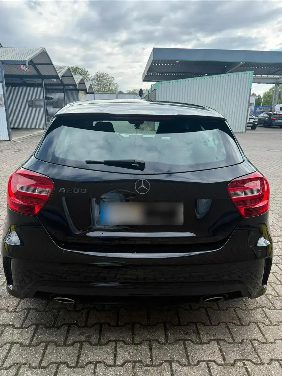 Gebraucht Mercedes A200 AMG line 156 PS (114 kW) 2013 Schwarz Limousine