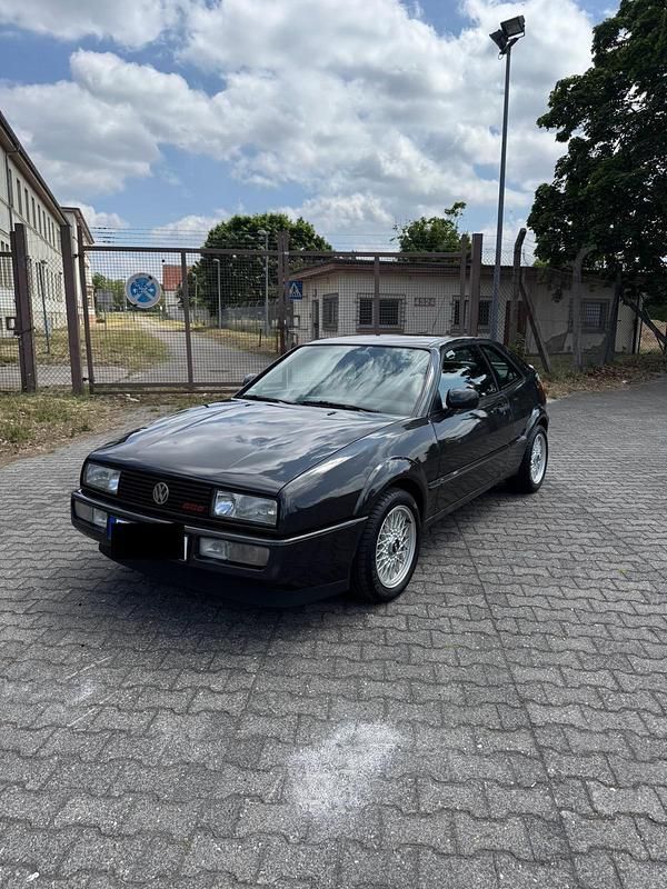 Schwarz Gebraucht 1989 VW Corrado Kleinwagen | 19.900 € - Bild 1/4