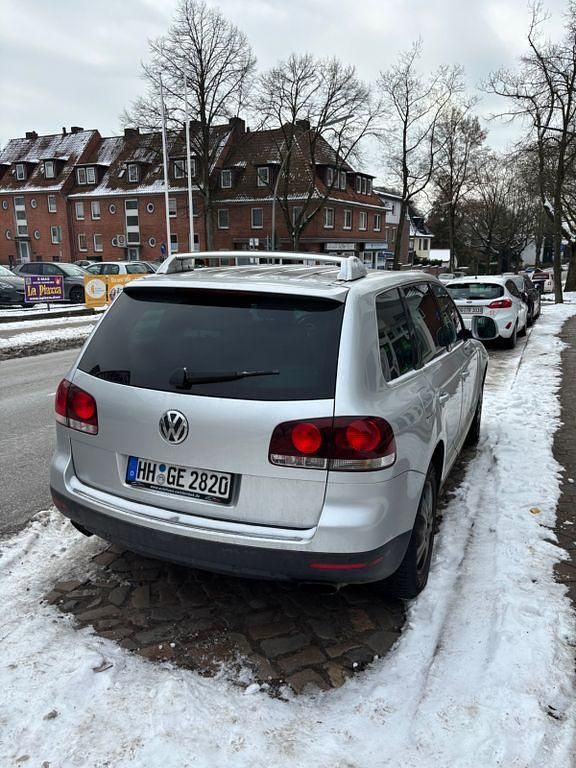 Gebraucht VW Touareg 239 PS (175 kW) 2008 Silber SUV
