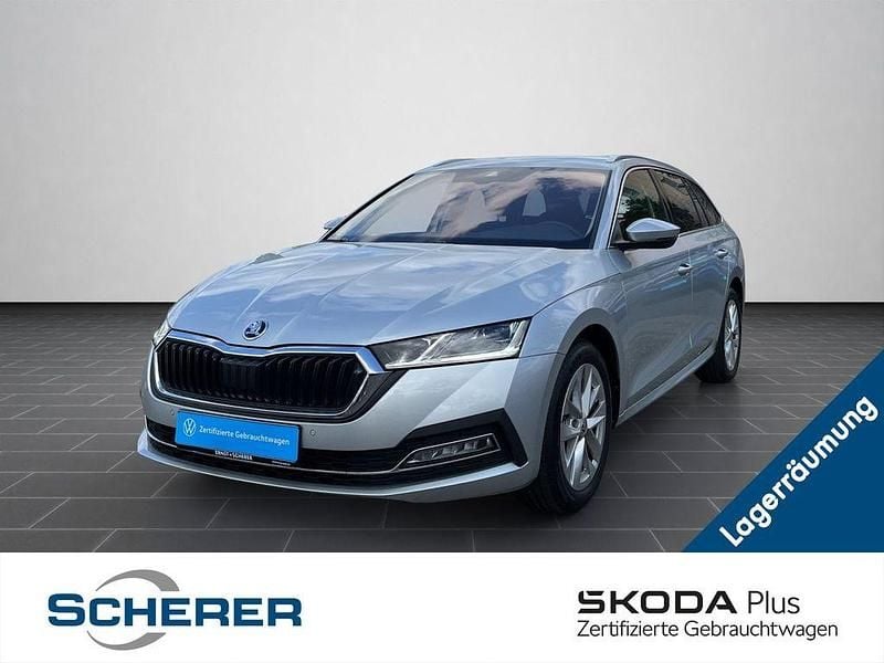 Brillantsilber metallic (metallic) Gebraucht 2024 Skoda Octavia Style Limousine | 25.799 € (Superpreis) - Bild 1/4