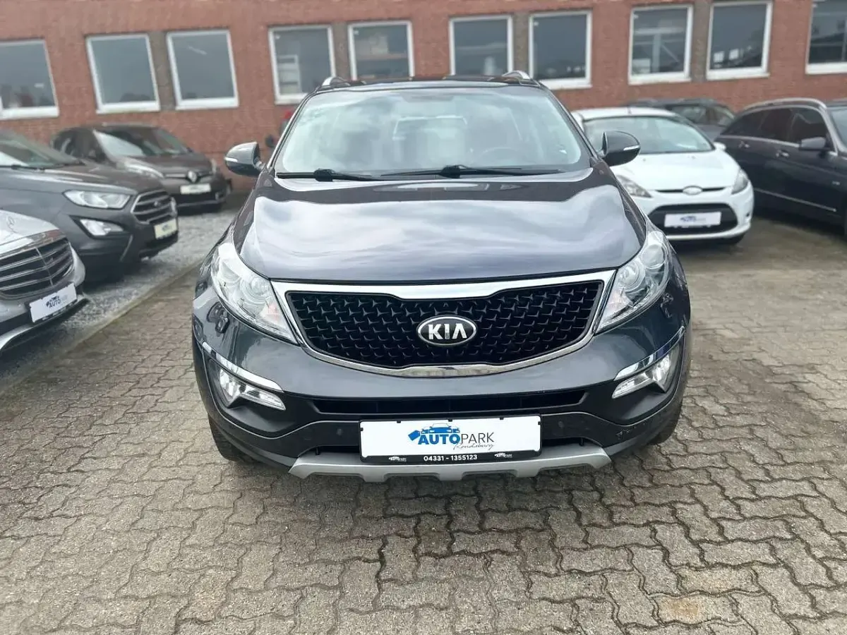 Gebraucht Kia Sportage Spirit 184 PS (135 kW) 2015 Grau SUV