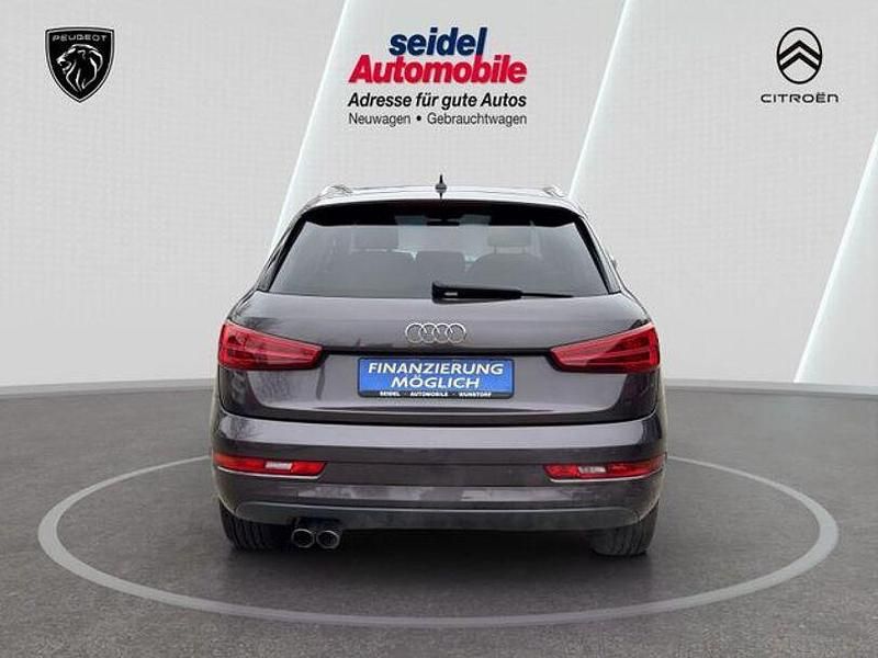 Gebraucht Audi Q3 Design 150 PS (110 kW) 2016 Grau SUV