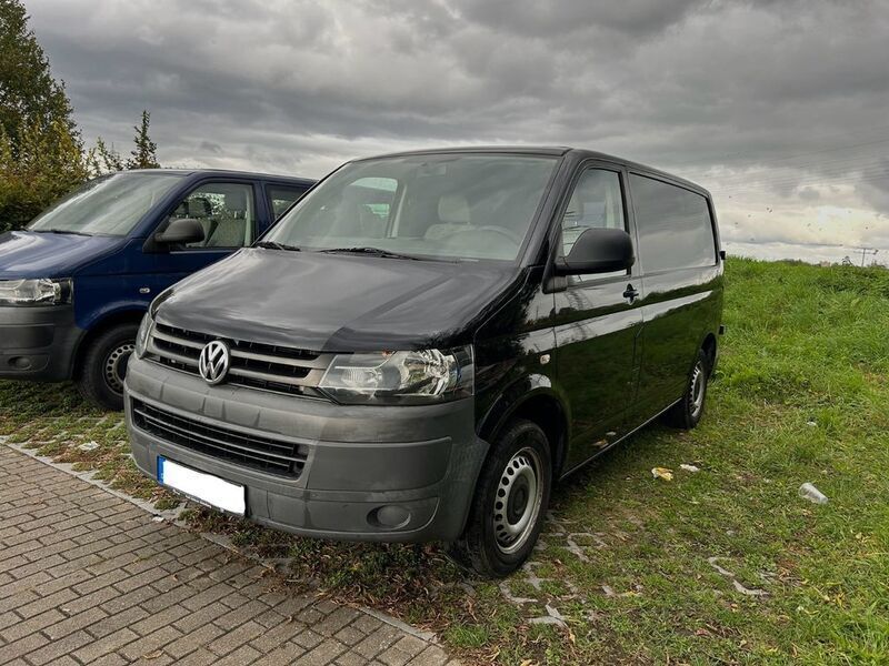 Schwarz Gebraucht 2012 VW T5 Van | 8.990 € (Superpreis) - Bild 1/4