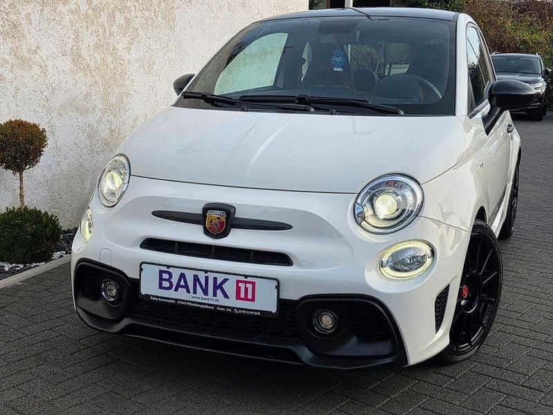 Weiß Gebraucht 2021 Abarth 595 Esseesse Coupé | 15.998 € (Superpreis) - Bild 1/4